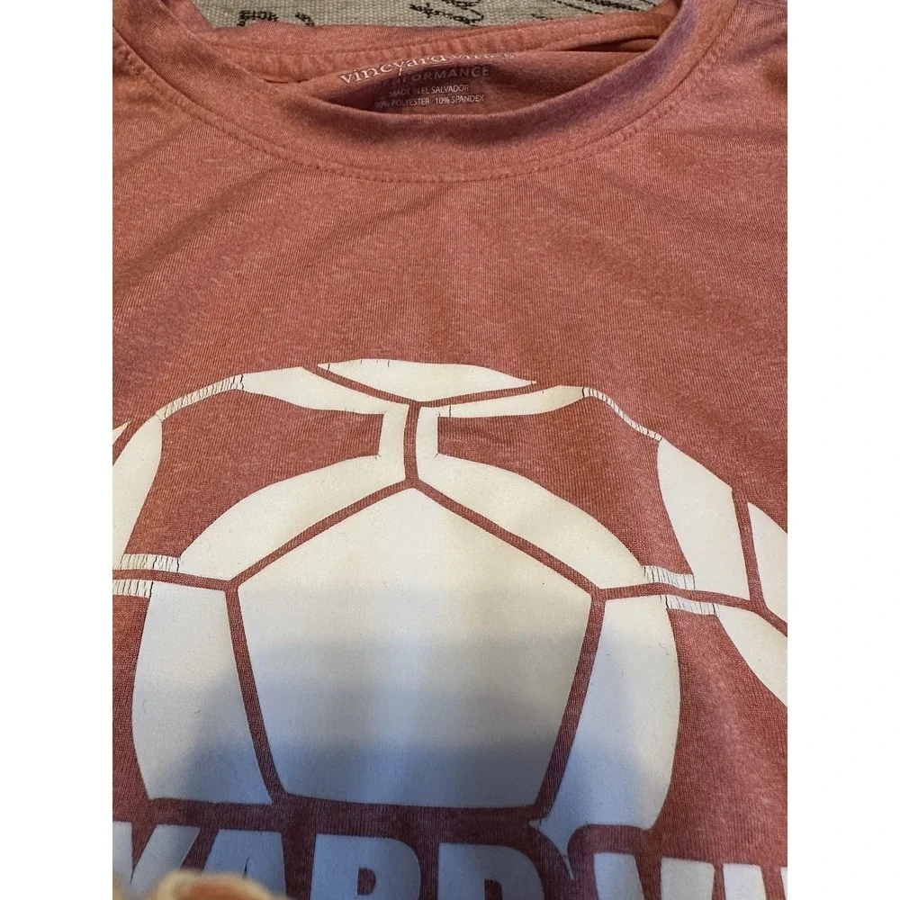 Vineyard Vines Boys Performance Top Long Sleeves Soccer Size XL (18)